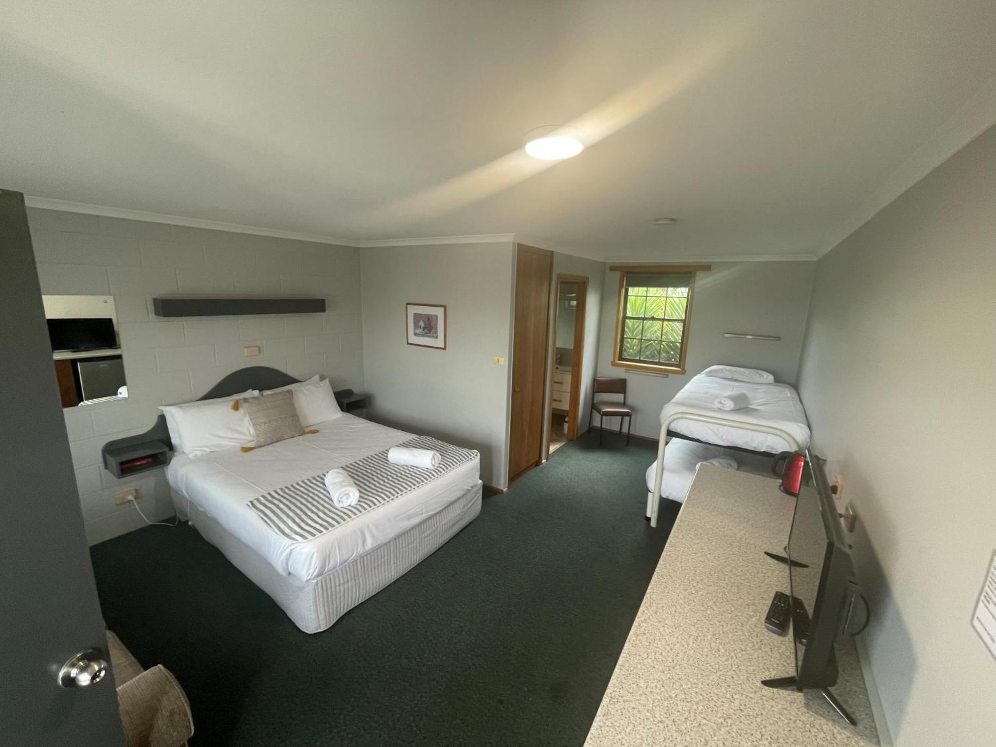 Bridport Bay Inn Luaran gambar